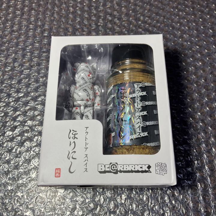 SALE，格安 ベアブリック BE@RBRICK 100％ ほりにし 限定ラベルパッケージセット(キューブリック、ベアブリック)｜売買されたオークション情報、yahooの商品情報をアーカイブ公開 - オークファン キューブリック、ベアブリック