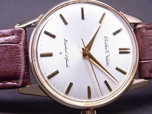 セイコー クラウンのYahoo!オークション(旧ヤフオク!)の相場・価格を 