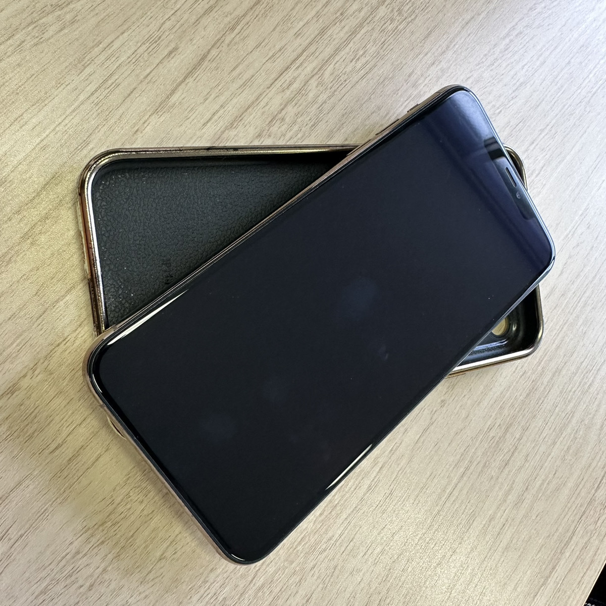 【美品】 １円スタート iPhone11 proMAX 256GB SIMフリー ゴールド appleストア 購入品 256GB iPhone Pro スペースグレー 美品Apple 中古一覧｜SIMフリー・キャリア