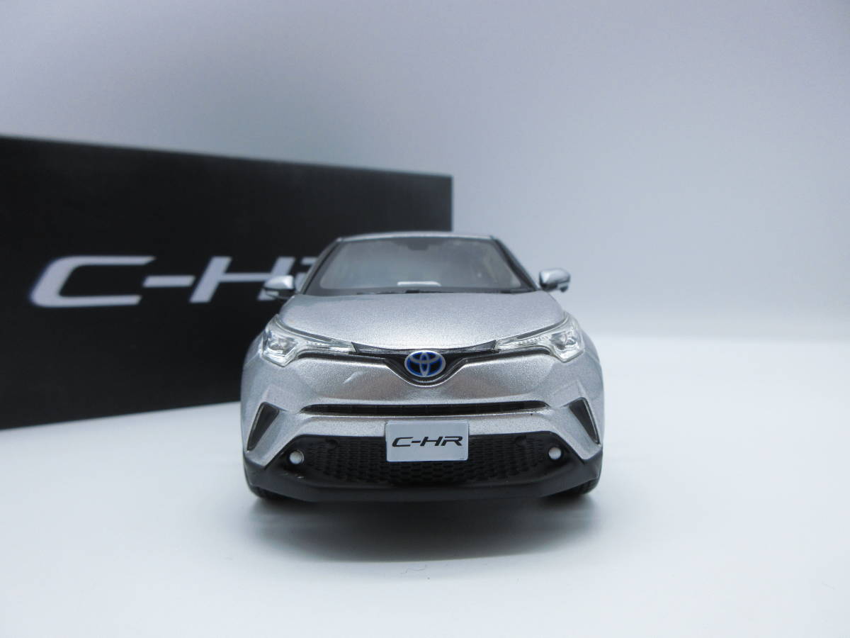 1/30 トヨタ 新型C-HR CHR 非売品 カラーサンプル ミニカー メタル