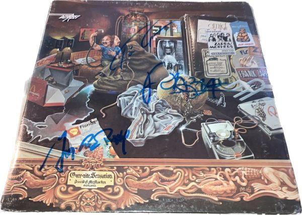 人気セール，低価 フランク ザッパ マザーズ オブ インヴェンション 直筆サイン入り LP レコード(サイン)｜売買されたオークション情報、yahooの商品情報をアーカイブ公開 - オークファン サイン