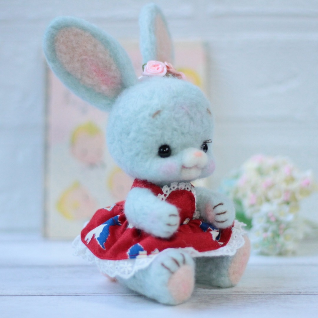 アンティークドールうさぎセルロイド フェイスバニーレトロぬいぐるみテディベア バニー うさぎ 羊毛フェルト ハンドメイド ビンテージ アニマル レトロ