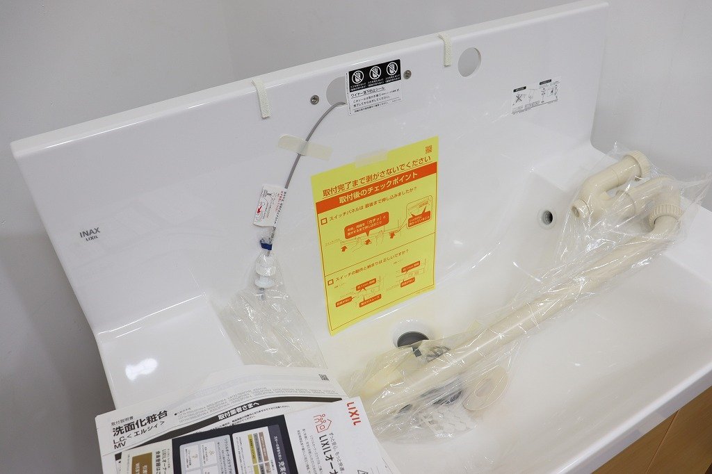 【埼玉発】S5262◆LIXIL/INAX◆洗面化粧台◆エルシィ◆水栓つき◆W900◆VJHT-905SY/LP2H 洗面化粧台 扉タイプ inax エルシィ,間口750カテゴリーの間口750の LIXILの洗面台、エルシィ（YS2・グロスホワイト）とサンワ INAX