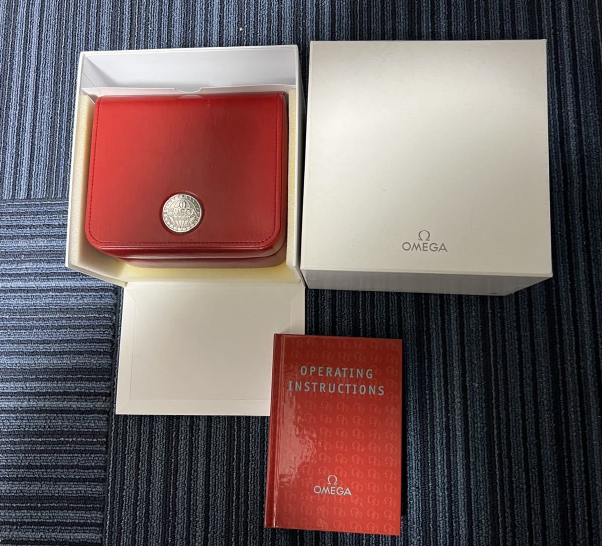定番，人気 正規品 Omega オメガ 純正箱 腕時計 化粧箱 ケース 説明書付き(箱、保証書、付属品)｜売買されたオークション情報、yahooの商品情報をアーカイブ公開 - オークファン 箱、保証書、付属品
