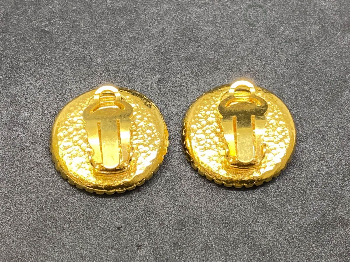 ◆A5042 CHANEL シャネル ココマーク ヴィンテージ ゴールド イヤリング 96A 美品 シャネル ヴィンテージ ココマーク シルバー ピアス CHANEL☆シャネル