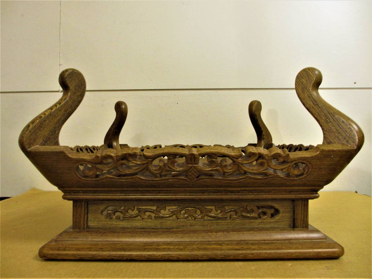 花台 唐木の置台 無垢材 重厚 花台 飾り台 盆栽台 メルカリ - no.8774