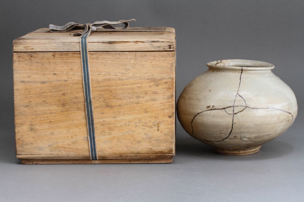 李朝 祭器 台皿（白磁 堅手） 李朝 祭器 台皿 堅手 白磁 古民芸 朝鮮