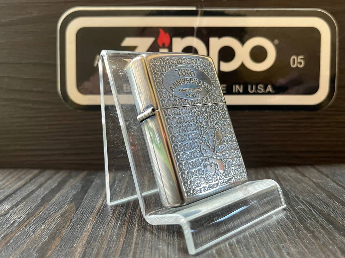 大量出品中!!【希少】新品未使用 1998年製 Zippo 