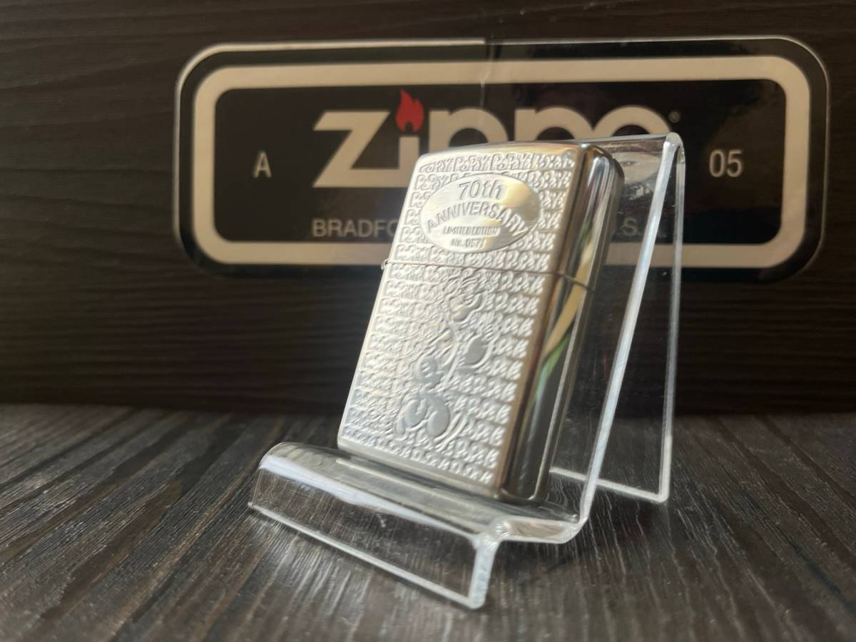 大量出品中!!【希少】新品未使用 1998年製 Zippo 