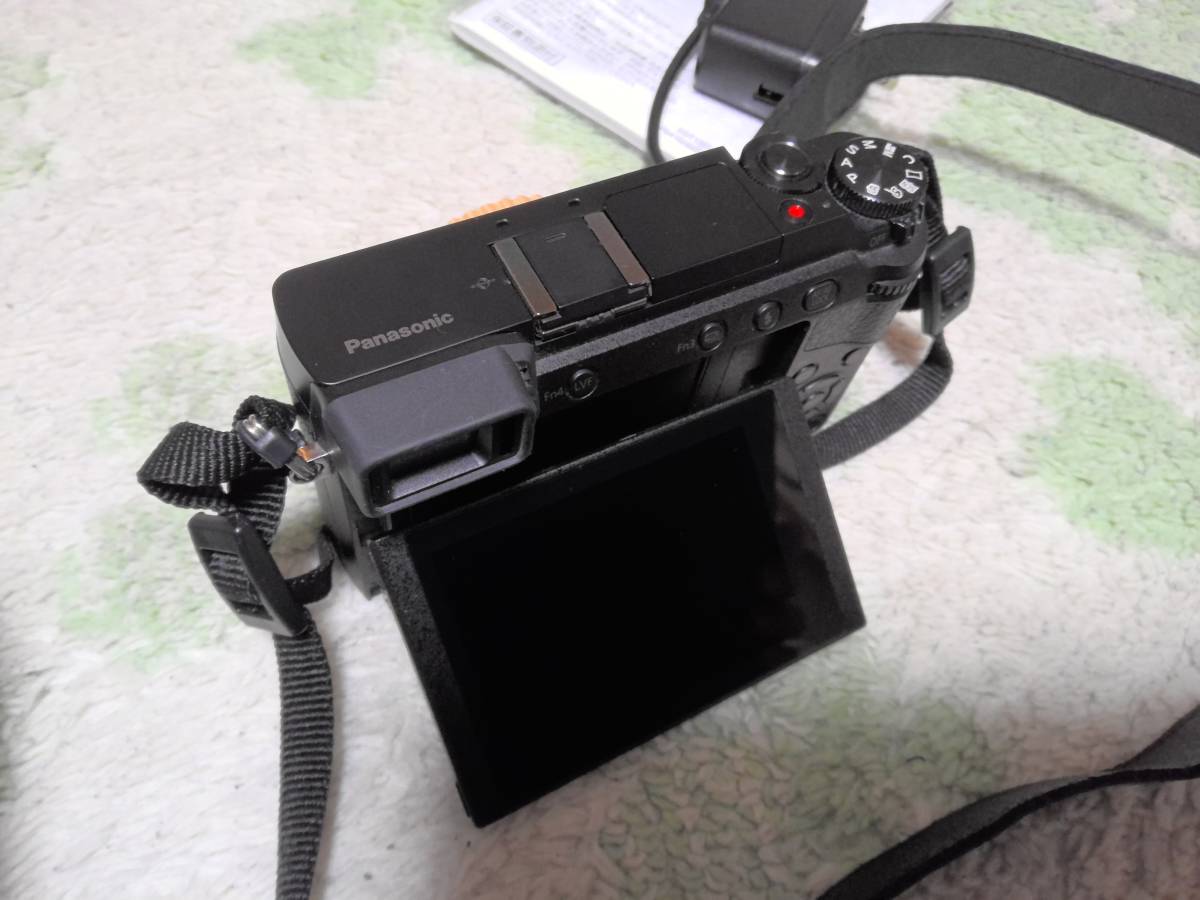 中古良品 PANASONIC LUMIX GX7 MK2 ボディ 4K動画、サブ向き 社外品充電器とバッテリー2個つき LUMIX Panasonic ブラック GX-7 シルバー ☆元