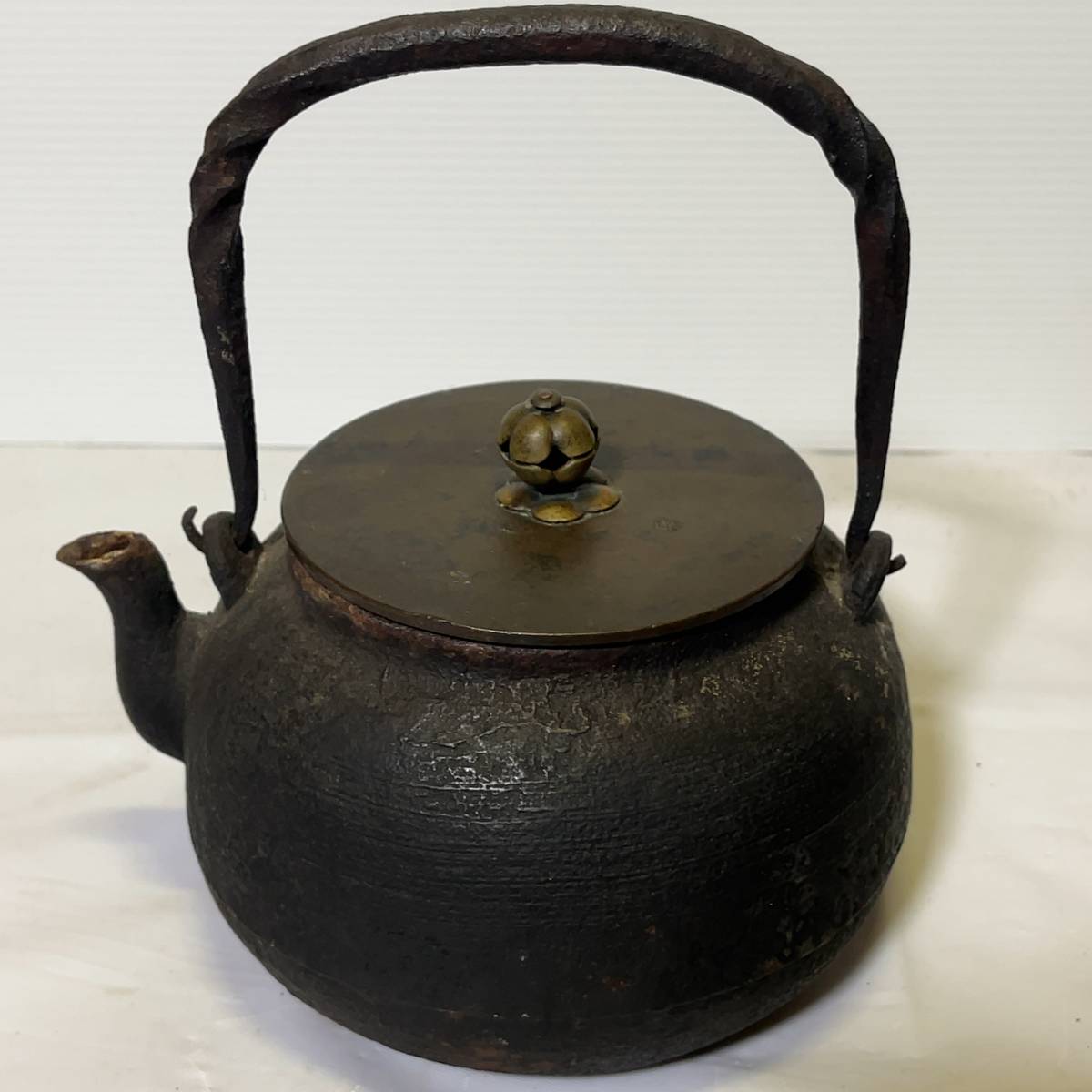 龍文堂 造 鉄瓶 捻手 時代物 茶道具 煎茶道具 千家 古玩 在銘 唐物
