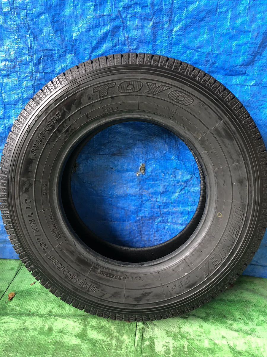195/80R15 107/105 L LT TOYODELVEX M934 スタッドレストラックタイヤ　4本 9mm 2019年式　送料無料 DELVEX 107&frasl;105L 0 (デルベックス) (トーヨー) トーヨー