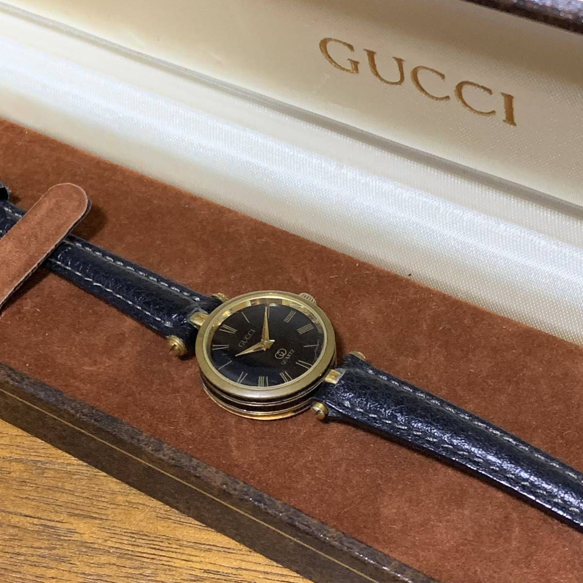 GUCCI シェリーライン ヴィンテージ腕時計 動作未確認公式通販