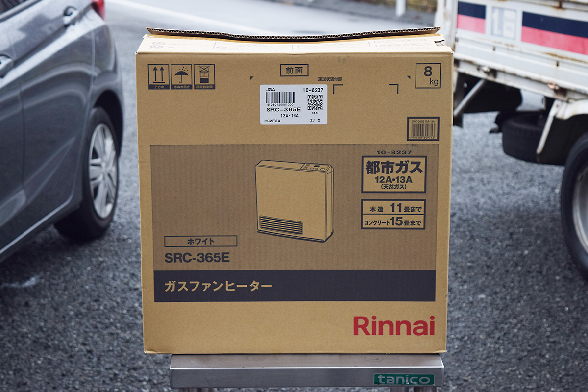 100%新品，新作リンナイ/Rinnai ガスファンヒーター 都市ガス12A 13A用 木造11畳/コンクリート15畳 SRC-365E 20年製 ガスコード付(ガスファンヒーター)｜売買されたオークション情報、yahooの商品情報をアーカイブ ガスファンヒーター
