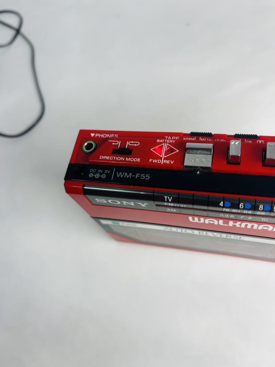 ジャンク】【通電のみ確認】SONY WALKMAN TV WM-F55 レッド ポータブル