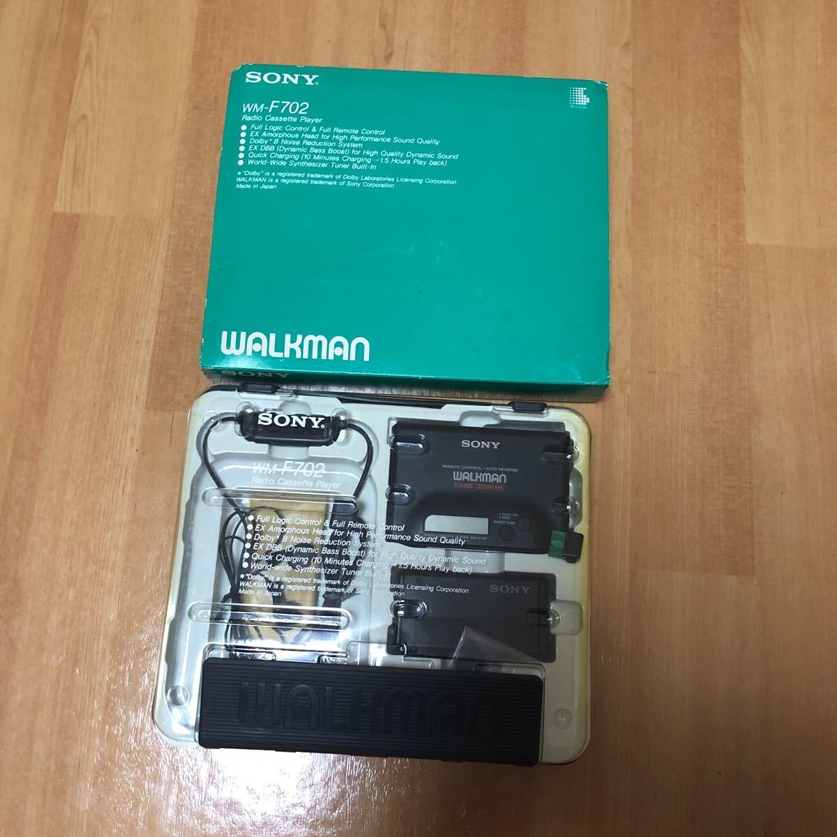 お得，爆買い ジャンク SONY WALKMAN WM- F702 カセットプレーヤー ウォークマン(再生専用)｜売買されたオークション情報、yahooの商品情報をアーカイブ公開 - オークファン 再生専用