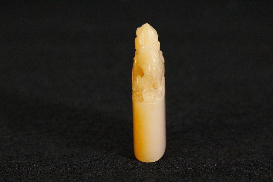 金閣】中国美術 黄砡石 刻 獅子 印材 高4.5cm 旧家蔵出(LB970) 獅子