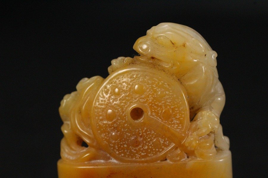 金閣】中国美術 黄砡石 刻 獅子 印材 高4.5cm 旧家蔵出(LB970) 獅子
