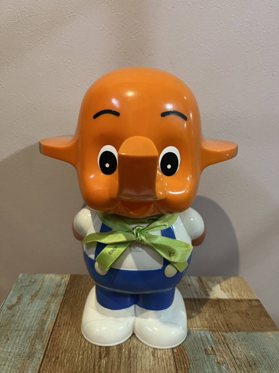 昭和レトロ サトちゃん ソフビ 貯金箱 佐藤製薬 非売品　① 当時物 サトちゃん 佐藤製薬 ソフビ 貯金箱 約30cm ソフビ人形 非売品