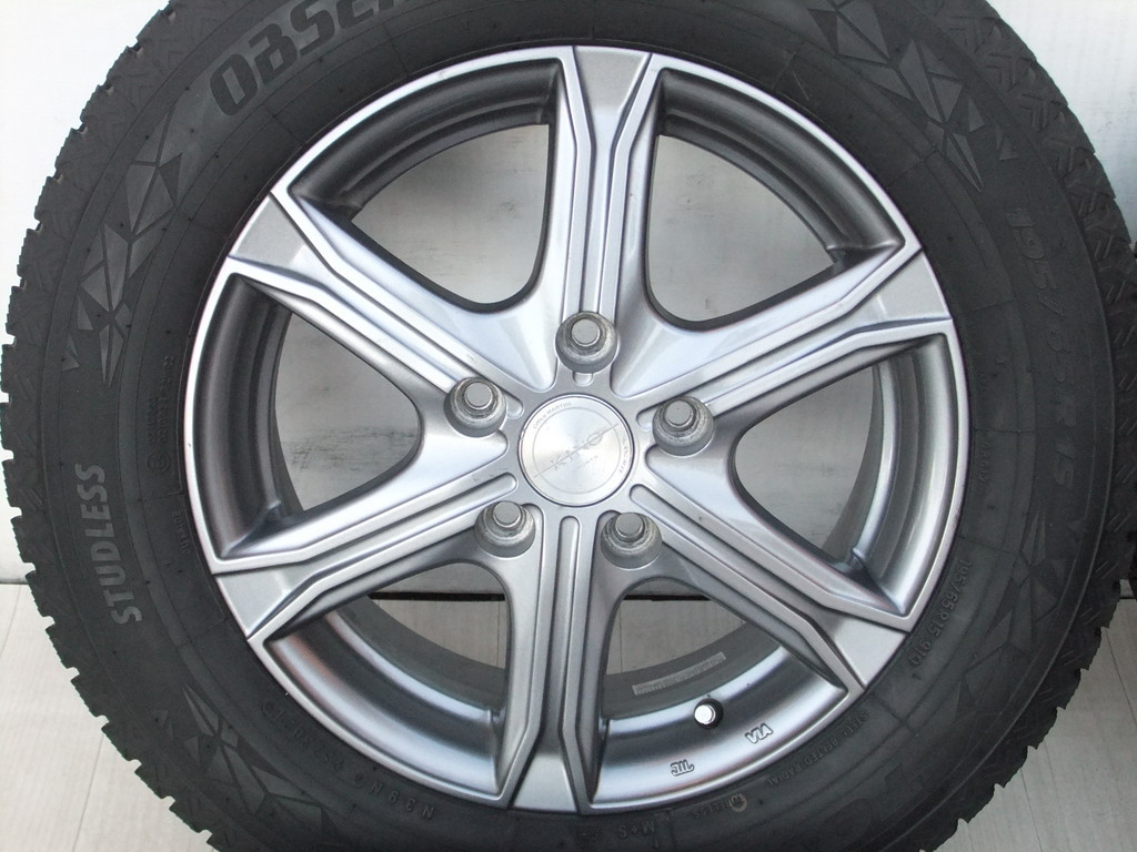 軽自動車用 17×5.5J 100/4H タイヤ付 165/40R17 4本中古 正常進化」のノア／ヴォクシーと「原点回帰」のステップワゴン New vs