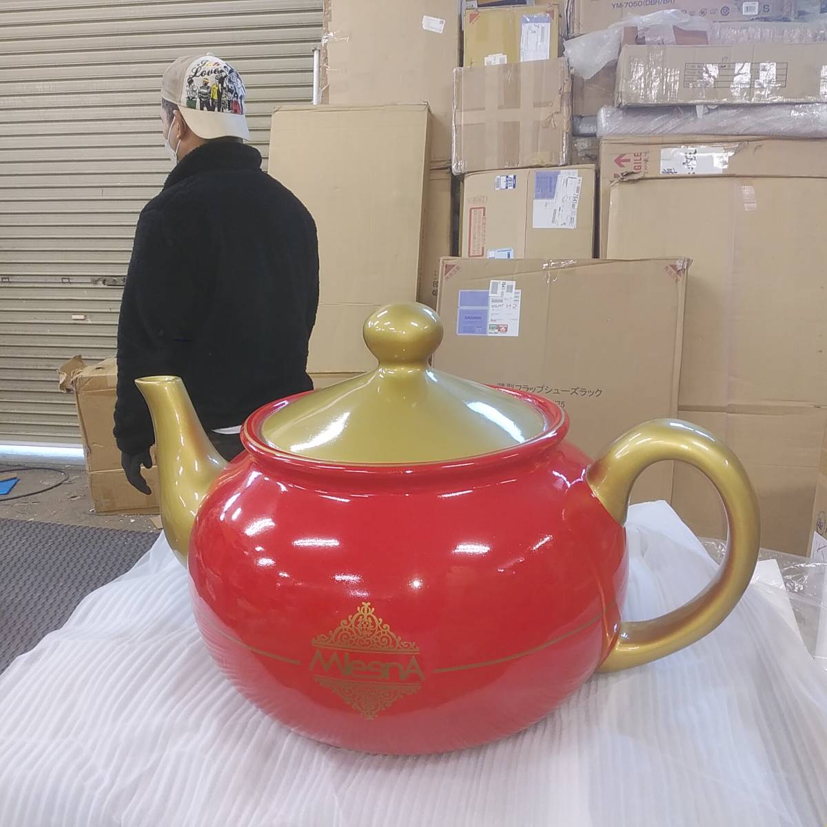 激安大特価，新作 修理痕有り/ 特大ディスプレイ 置物 看板/特大ポットのディスプレイ 急須 MLESNA ムレスナ 紅茶ポット 茶器 急須(看板)｜売買されたオークション情報、yahooの商品情報をアーカイブ公開 - オー 看板