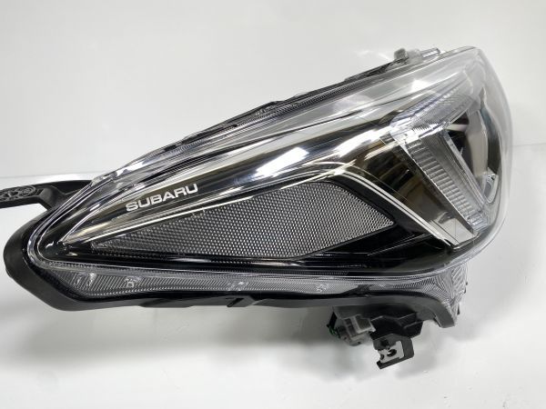 インプレッサ GT2 GT7 GK2 GK6 後期 純正 右ヘッドライト 右ライト RH