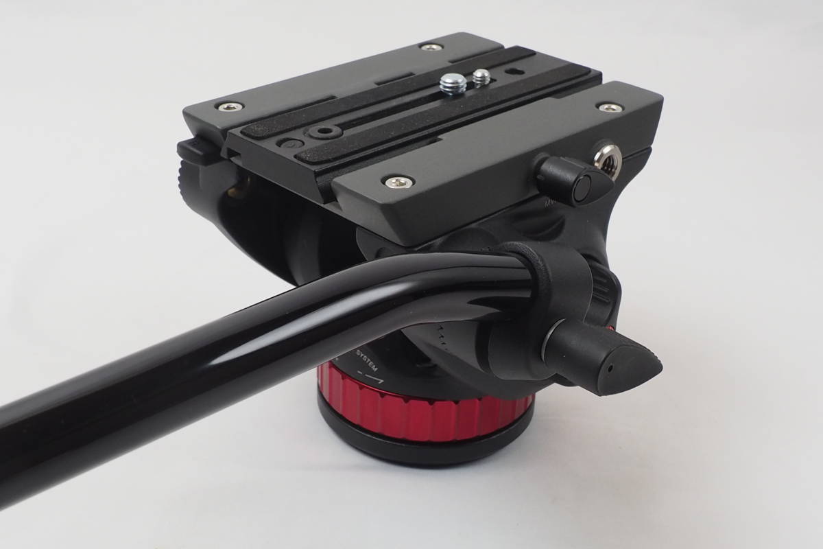 マンフロット Manfrotto MVH502AH [プロフルードビデオ雲台、フラット