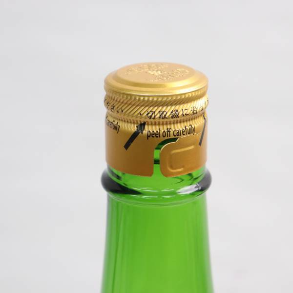 十四代 角新 本丸 秘伝玉返し 特別本醸造 15度 1800ml 製造22.12