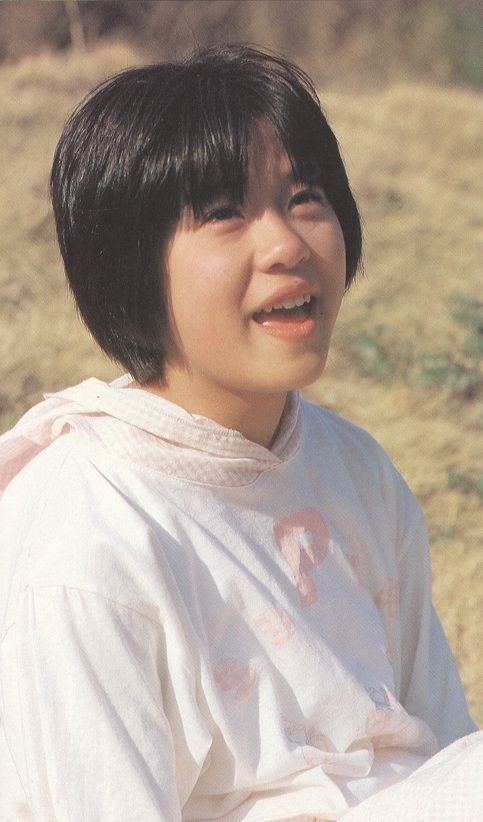 限定SALE，定番 昭和時代のアイドル写真 B253(複数被写体)｜売買されたオークション情報、yahooの商品情報をアーカイブ公開 - オークファン 複数被写体