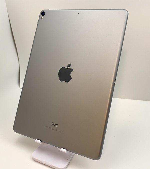 Apple iPad Pro (10.5インチ) スペースグレイ 256GB MPDY2J/A Wi-Fi
