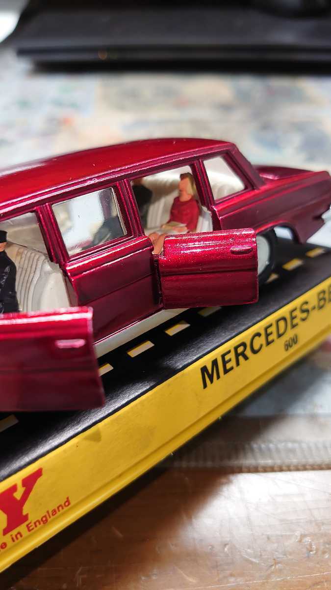 DINKY TOYS mercedes benz 600 Ref 128+ BOITE D'ORIGINE