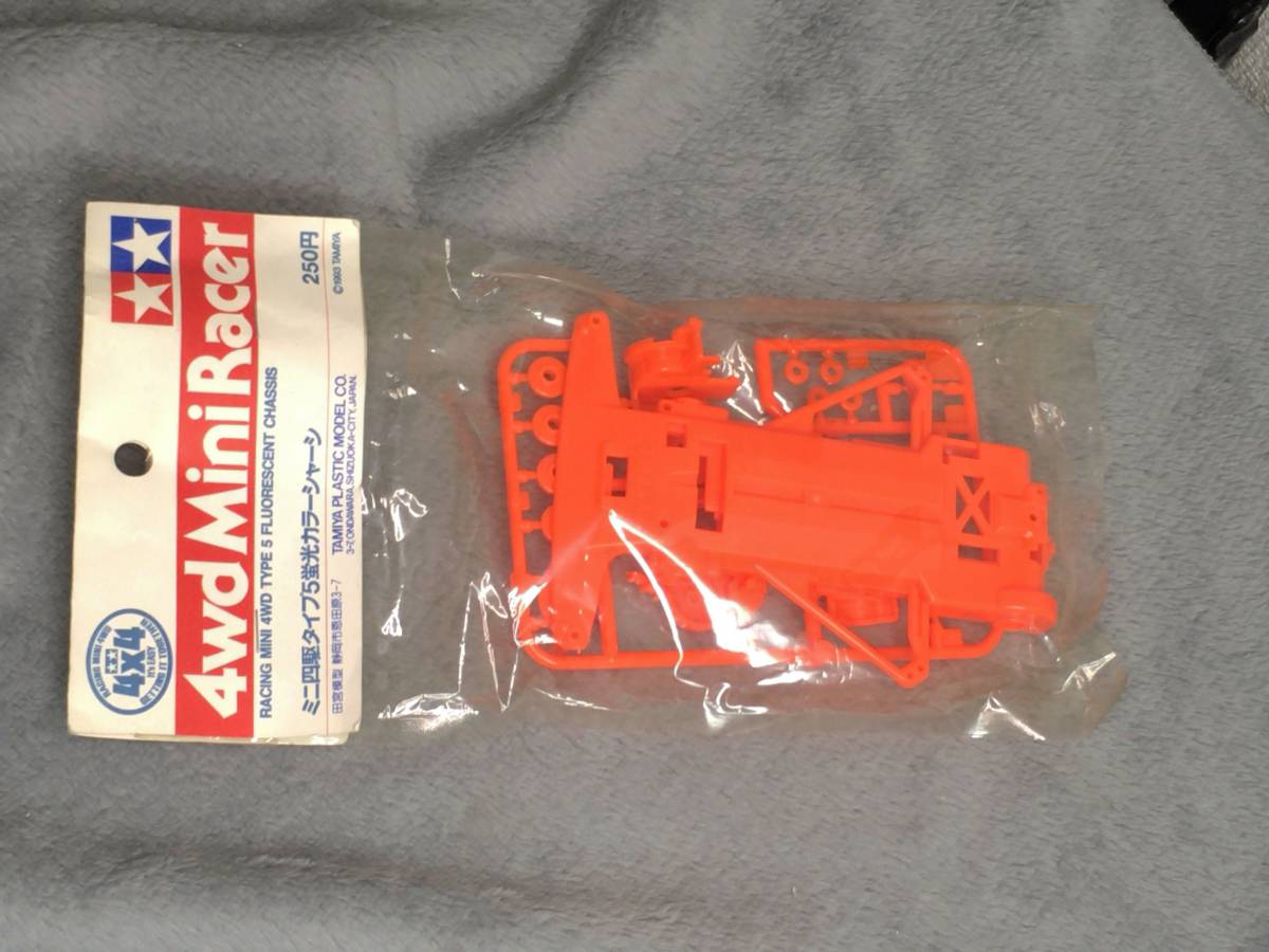 ミニ四駆 タイプ5 蛍光カラーシャーシ オレンジ TAMIYA ミニ四駆 タイプ5蛍光シャーシ（オレンジ）(ミニ四駆)｜売買