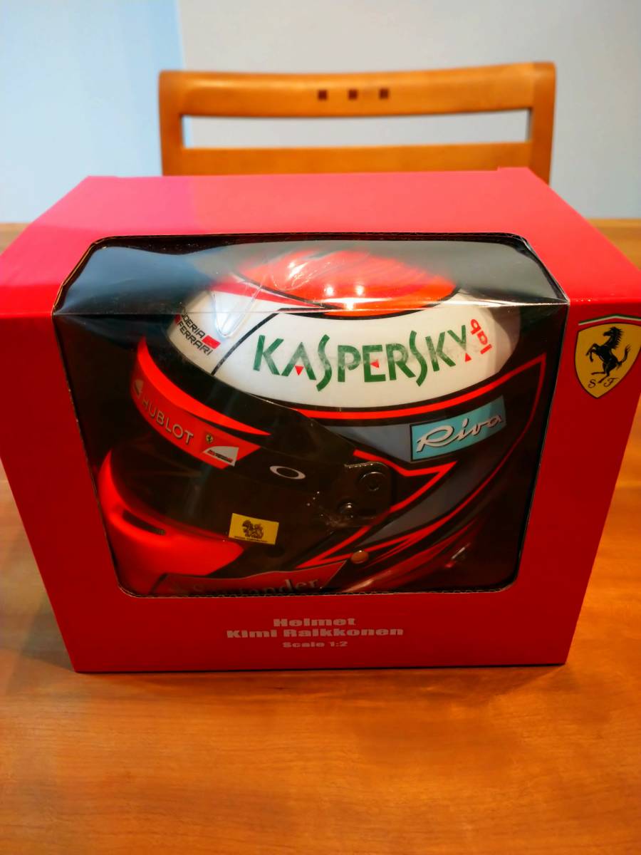 Kimi Raikkonen Scale 1:2 Helmet Signed Bell 0 1⁄2 1 Lotus GP Alfa