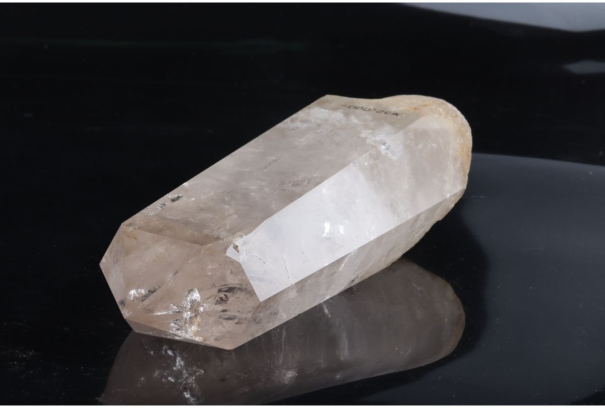 水晶 六角柱 ポイント : 天然石 ◇超透明◇水晶 六角柱｜ポンペウ産