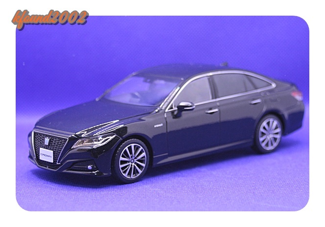 TOYOTA CROWN Color sample トヨタ クラウン カラーサンプル 色見本