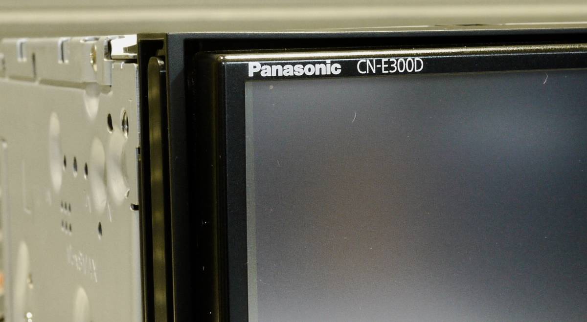 Panasonic☆パナソニック☆CN-E300D☆ストラーダ☆中古美品☆ワン