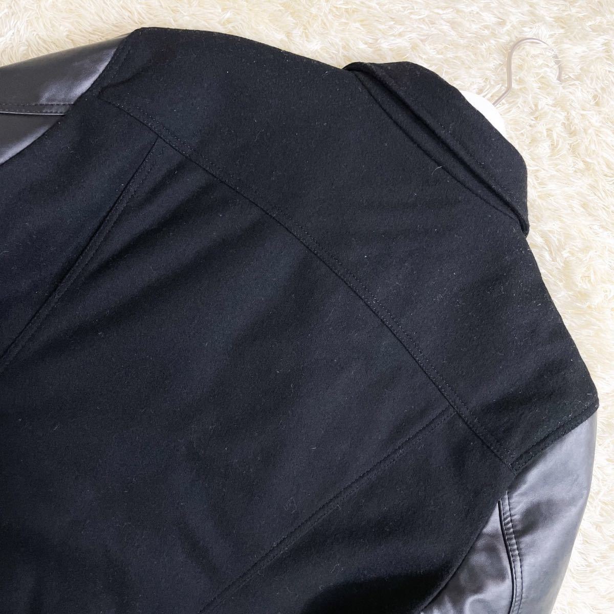 極美品 Levi