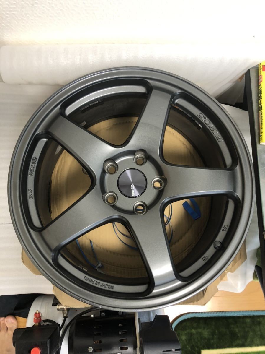 ENKEI エンケイ パフォーマンスライン PF05 18×8.5J PCD114.3 