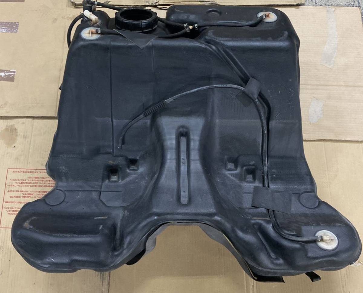 日産 純正 S14 シルビア SR20 燃料タンク フューエルタンク ガソリンタンク タンク S15 R33 R34 スカイライン C35 ローレル