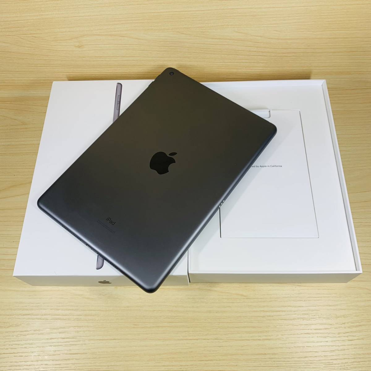 P116] バッテリー容量100％ Apple iPad 第8世代 Wi-Fi 32GB MYL92J/A