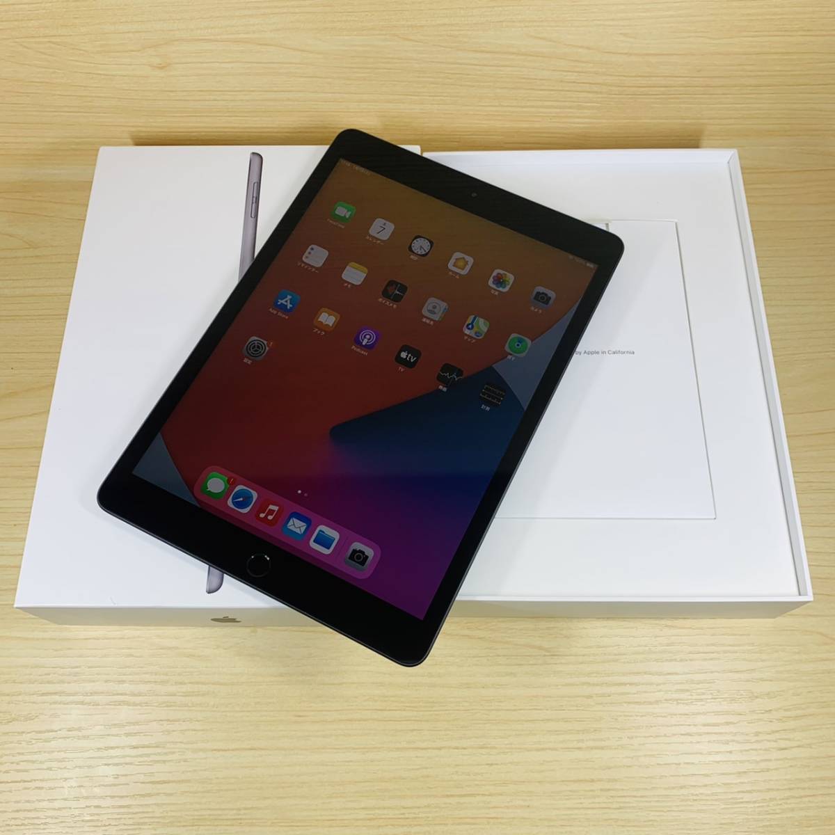 P116] バッテリー容量100％ Apple iPad 第8世代 Wi-Fi 32GB MYL92J/A