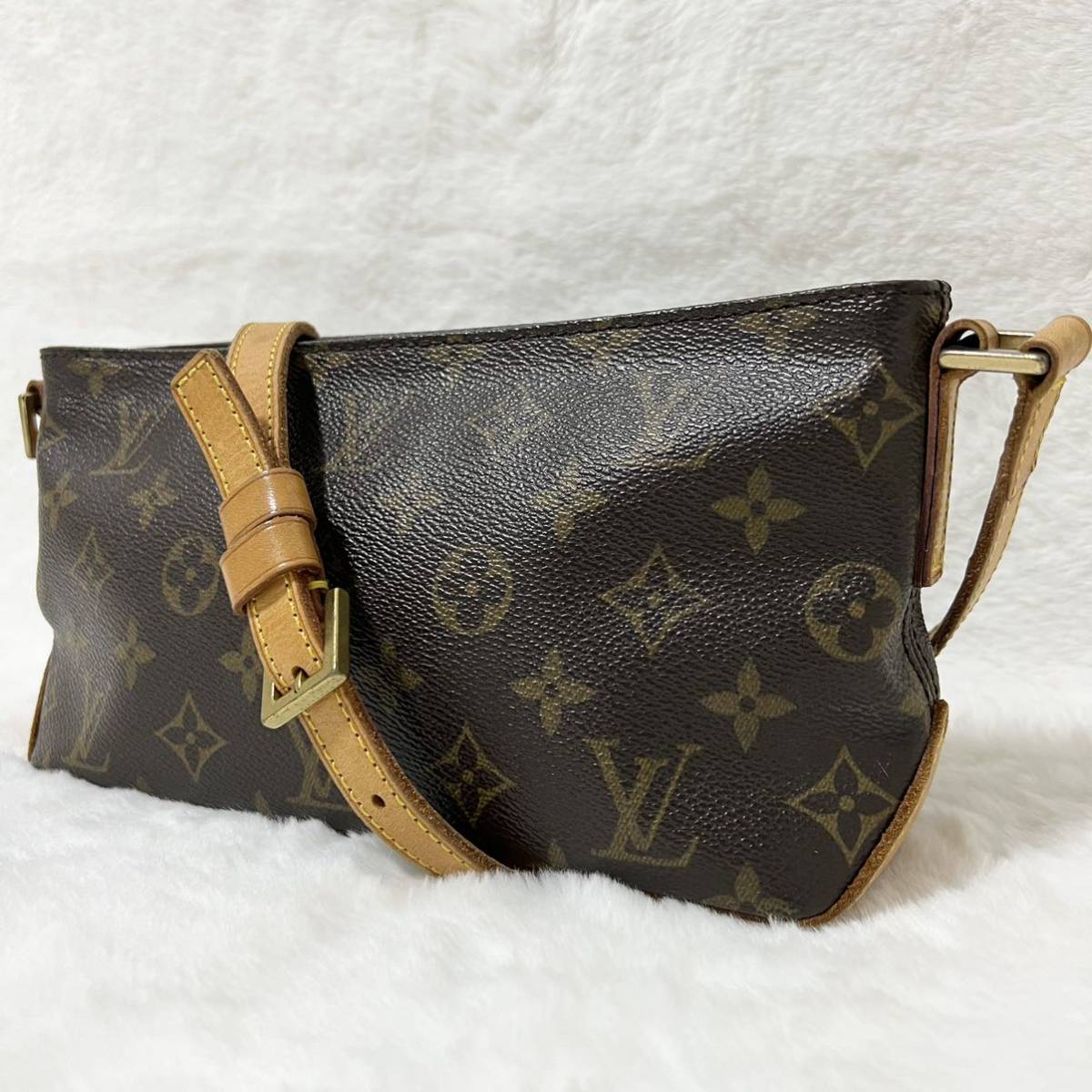 正規品】美品 LOUIS VUITTON ルイヴィトン モノグラム トロター 