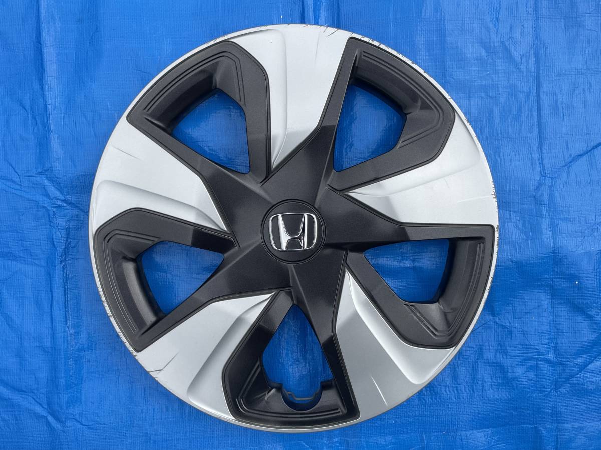フィット DAA-GP5 ホイールキャップ ハイブリッド L ホンダセンシング 