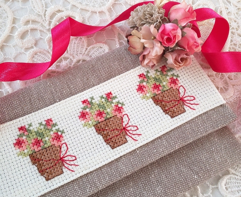 クロスステッチ 完成品 ハンドメイド 刺繍 ヴェロニク 引こ