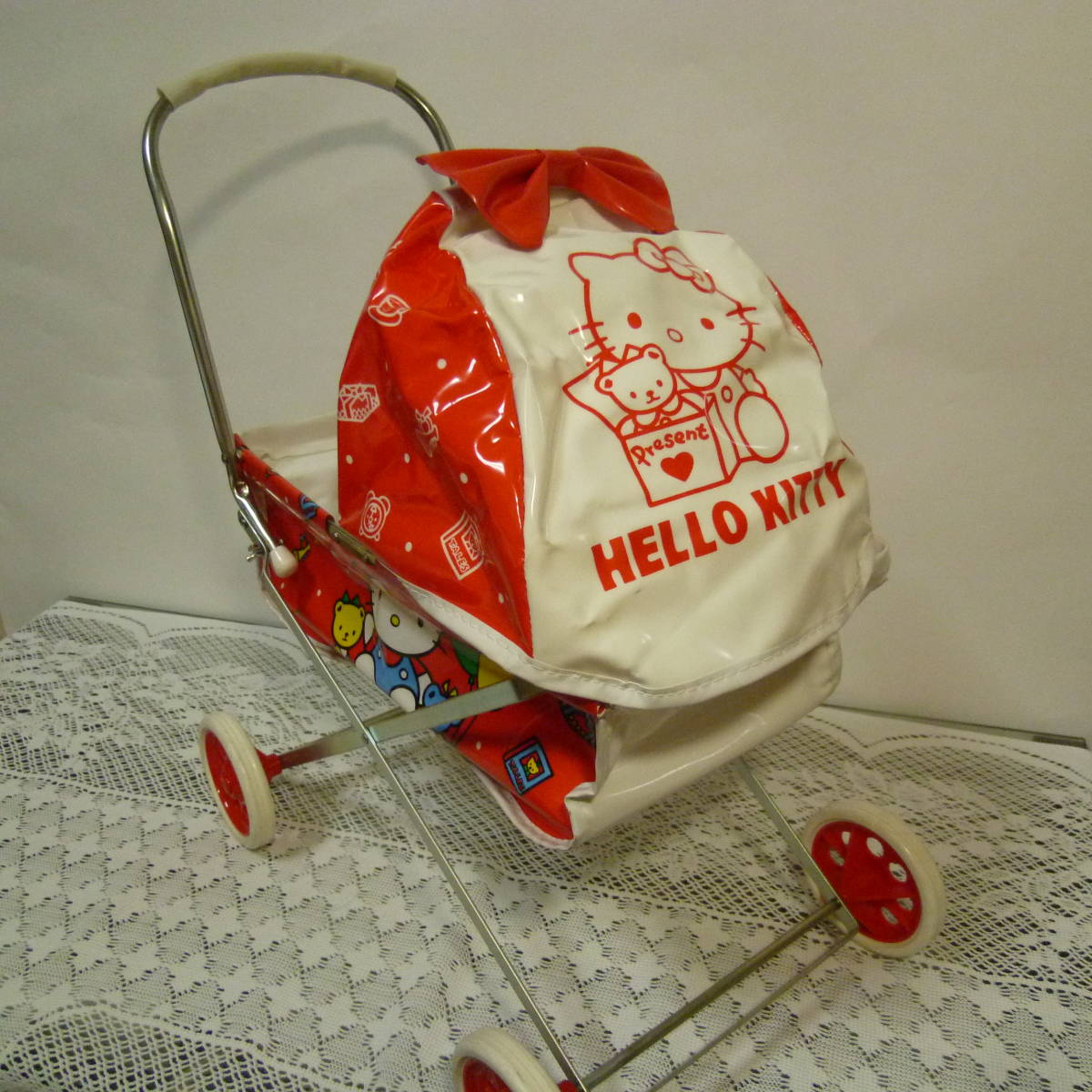 1円~◎ 箱付き未使用 ハローキティ おさんぽベビーカー かわいいお  