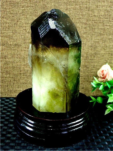重さ約：1132gAAA級【魔除け】◇高透明度天然モリオン(黒水晶