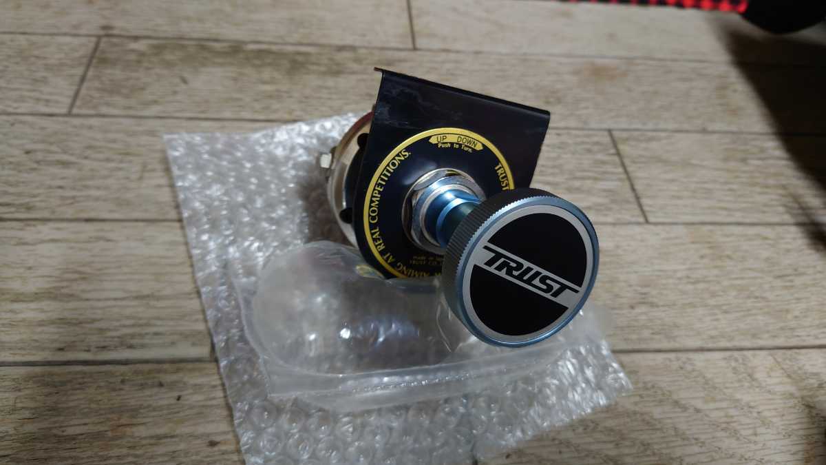 送料無料】トラスト VVC TRUST 機械式ブーストコントローラー トラスト