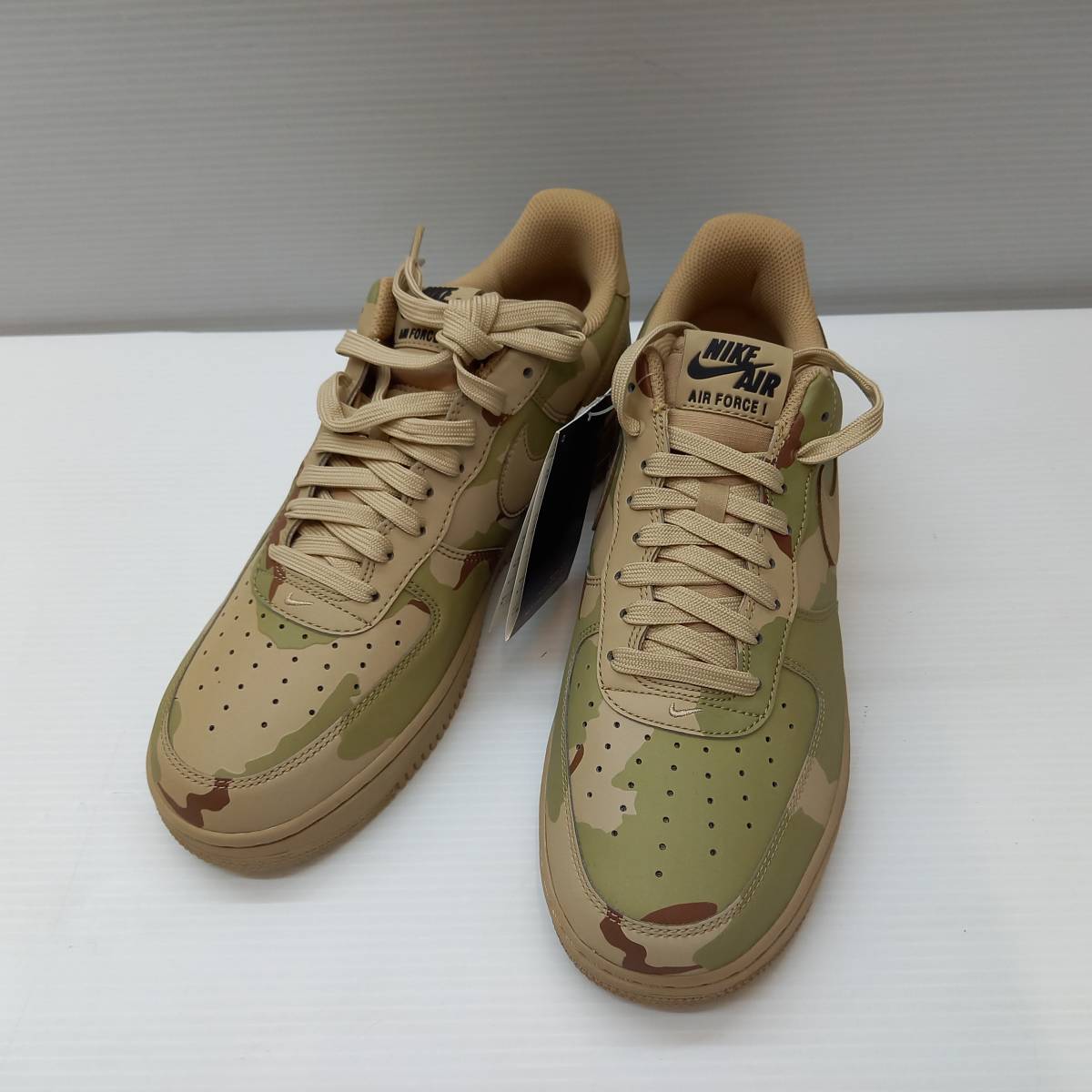 高品質，新作登場】 [16A-53-021-1] NIKE AIR JORDAN 1 MID SE ナイキ