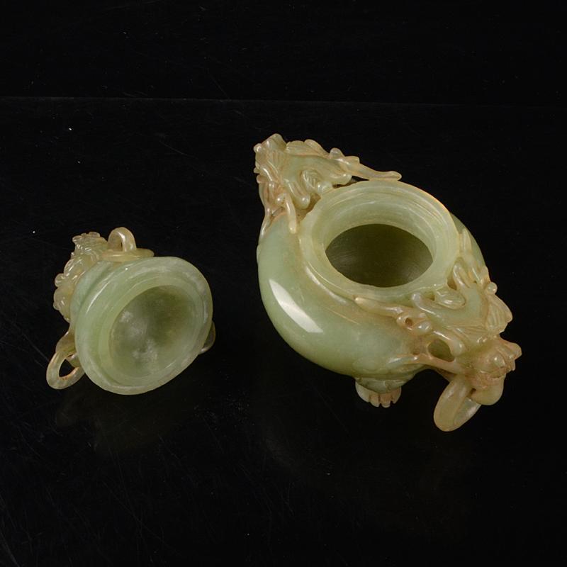 中国 玉石岫玉彫刻 雙耳活環 龍鈕蓋爐 香炉