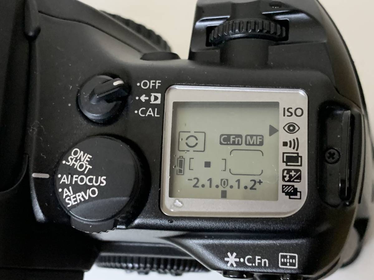 フィルムカメラ Canon EOS7 + BATTERY PACK BP-300 美品 動作品です